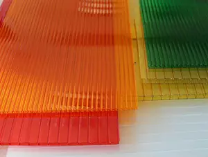 Multi-colored polycarbonate sheets